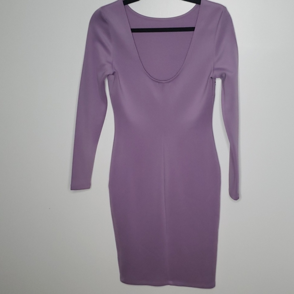 Venus Dress Lavender with metallic applique Sz 2 - Picture 2 of 6